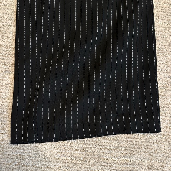 New ASOS pull on drawstring wide leg pinstripe pants. Womens 14 - Picture 4 of 5